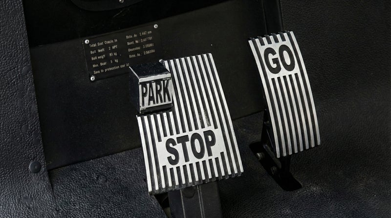 Tourismo-1400 (Air-Conditioner) 14-Seater Electric Shuttle Bus with  72V maintenance Free Battery & Standard Tires | LSEV (White) - Image 5